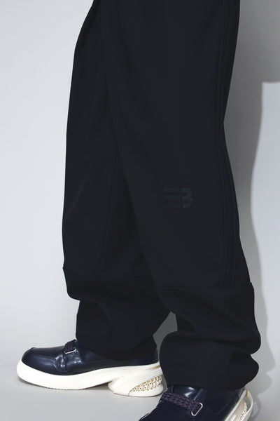 ODOM PLEATED CARROT WIDE TROUSERS EUPHORIC BLACK