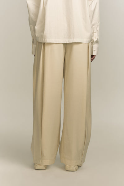 KEVIN PLEATED TROUSERS CANNOLI CREAM (WOMEN)