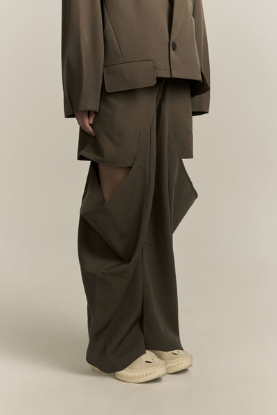 JALEN DRAPE SUITING TROUSERS SHIITAKE BROWN (WOMEN)