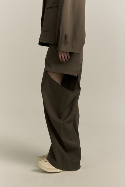 JALEN DRAPE SUITING TROUSERS SHIITAKE BROWN (WOMEN)