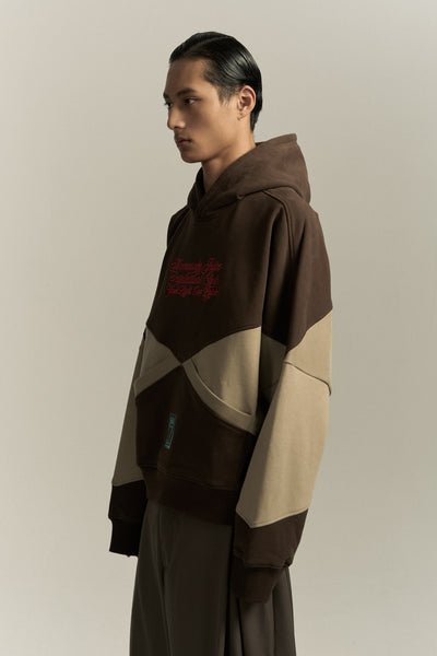 KNIGHT CHECKER BOARD HOODIE SHIITAKE BROWN