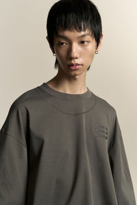 MAYO OVERSIZED GLOBE DOUBLE SLEEVE TEE PUBBLE GREY