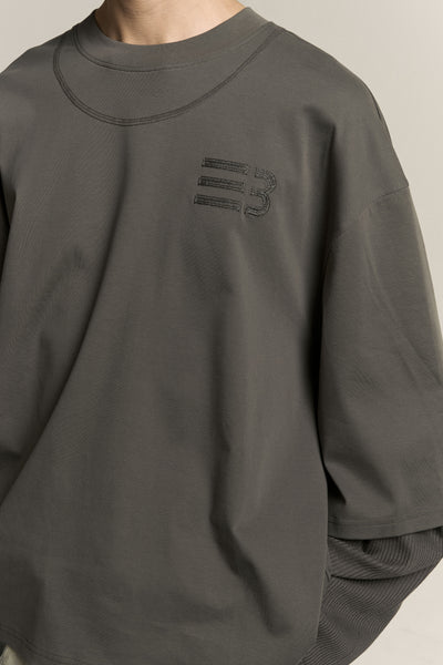 MAYO OVERSIZED GLOBE DOUBLE SLEEVE TEE PUBBLE GREY
