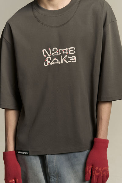 MAYO OVERSIZED CARABINER TEE PUBBLE GREY