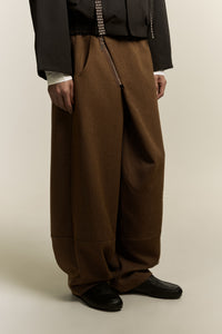 LAMAR ZIP CARROT WIDE TROUSER MARSH BROWN (NAMESAKE EXCLUSIVE)