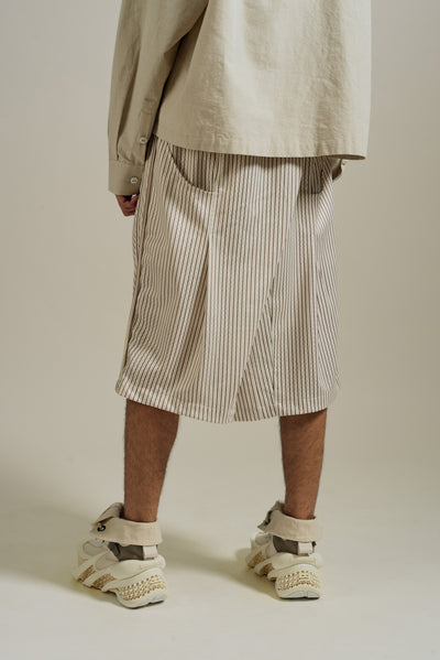 REID PLEATED BASKETBALL SHORTS BUMBLE BEE STRIPE
