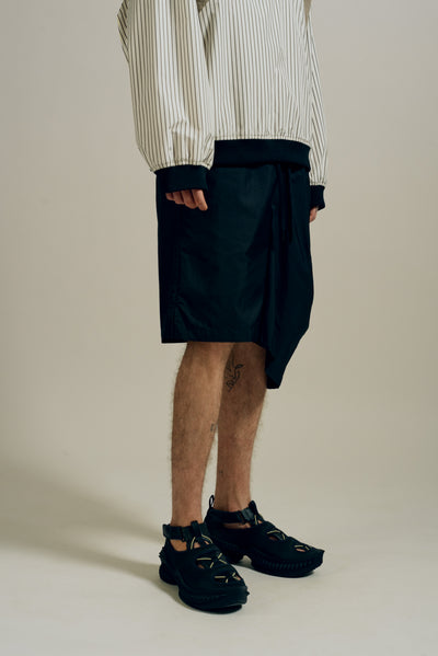 NISHI KASAYA SHORTS EUPHORIC BLACK