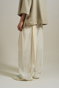 KEVIN PLEATED TROUSERS CANNOLI CREAM