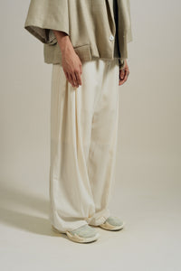 KEVIN PLEATED TROUSERS CANNOLI CREAM