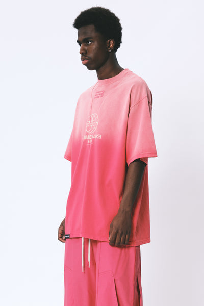 WASHED SAVA OVERSIZED TEAM TEE GLOBE CARMINE ROSE