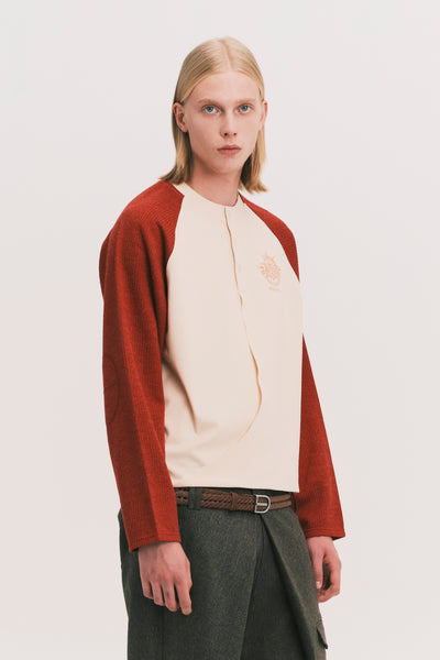 HENLEY LS TWIST TEE ROUGE RED