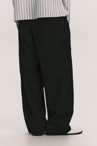 FOLDING STRAIGHT LEG PANTS EUPHORIC BLACK (NAMESAKE EXCLUSIVE)