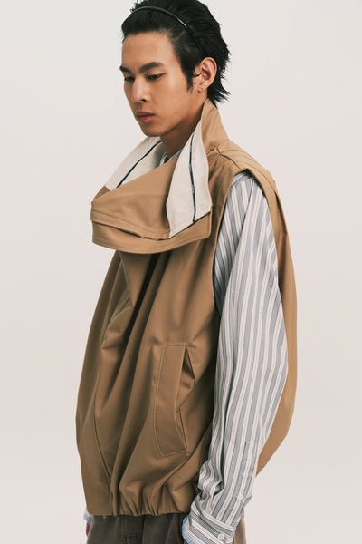 OTTO PLEATED CARGO VEST SCOUT KHAKI