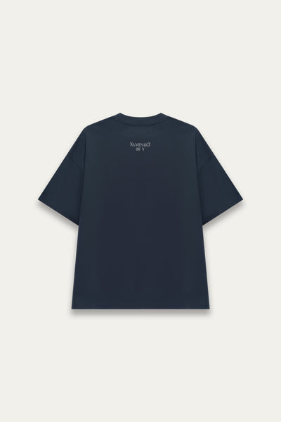 TOBI OVERSIZED RUNNER TEE FOG NAVY