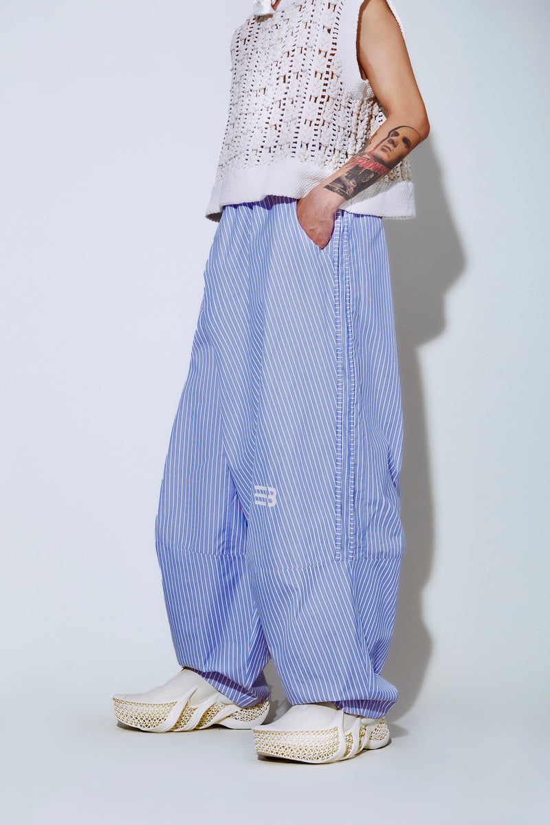 Lamar Carrot Wide Trouser Angeles Sky